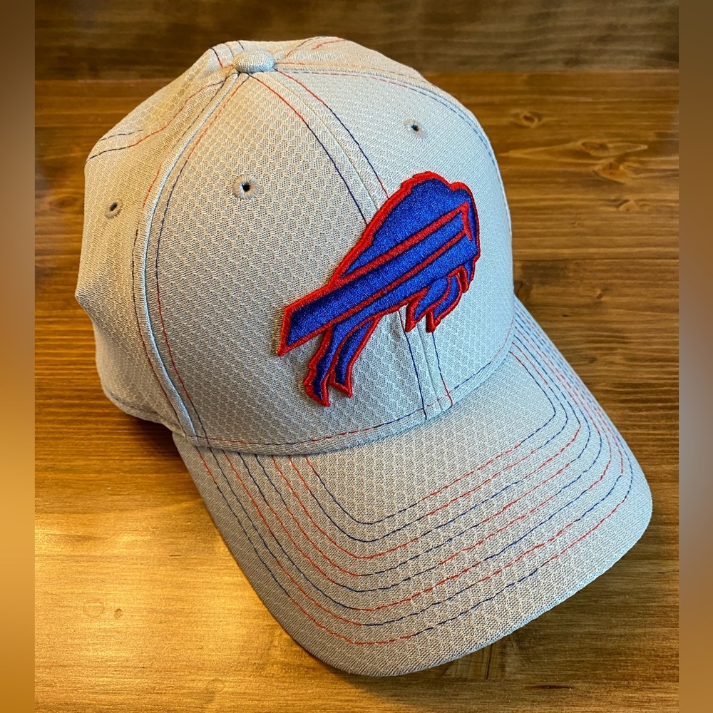 Buffalo Bills New Era hat - small-medium